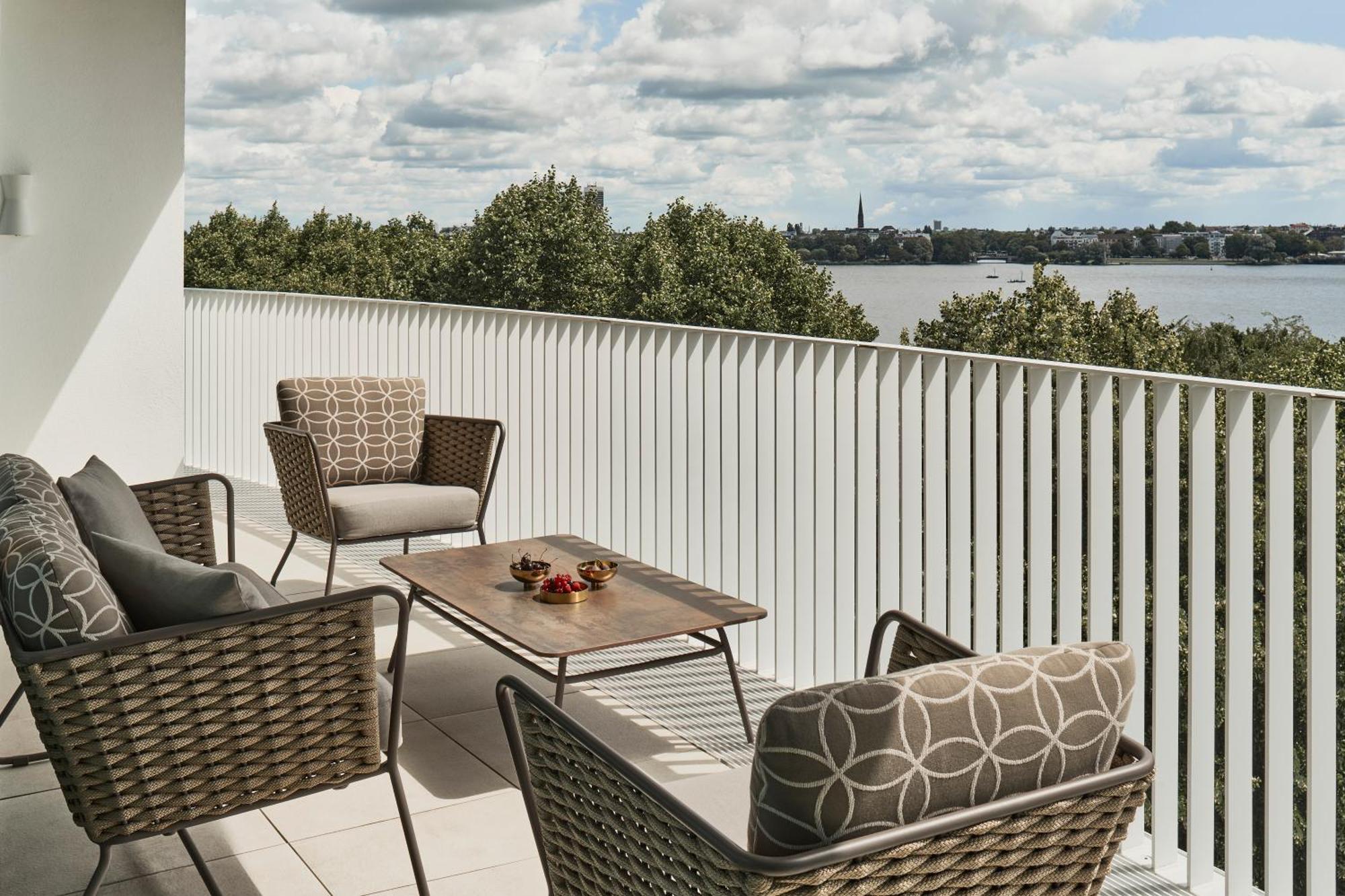 The Fontenay Hamburg Exterior photo